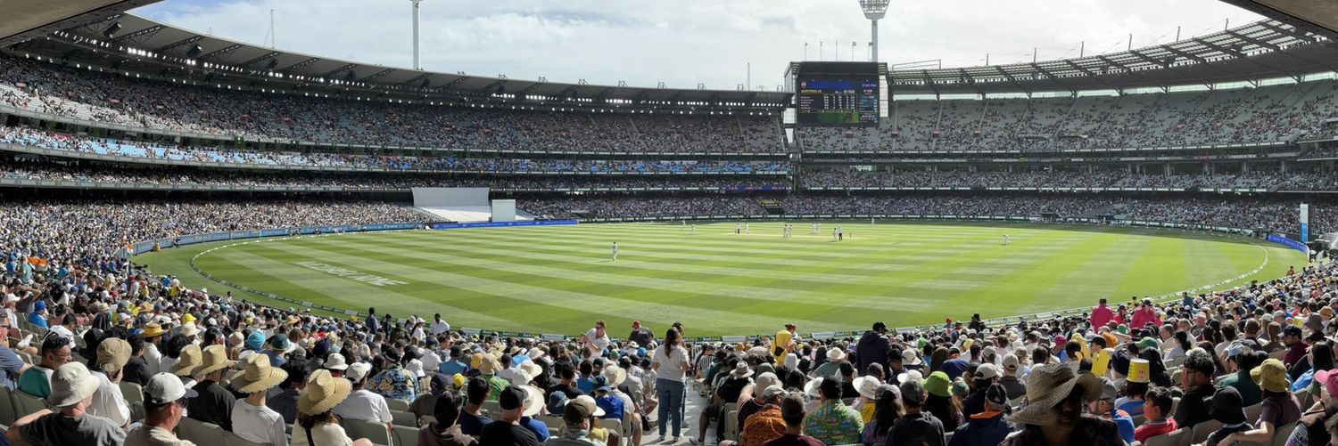 Cric Bug 🇦🇺 4 - 1 🏴󠁧󠁢󠁥󠁮󠁧󠁿's banner
