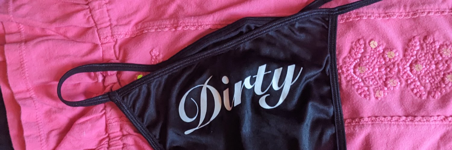 kissycaked🤎🩷's banner