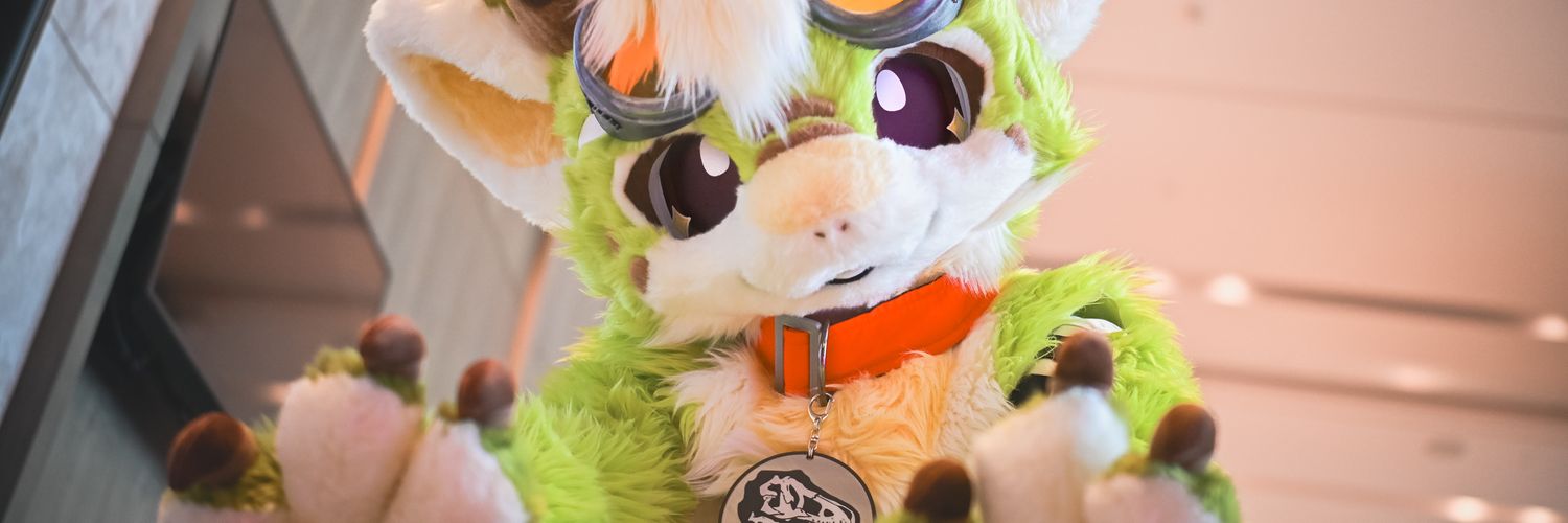 小恐龙茵戈_亓猫's banner