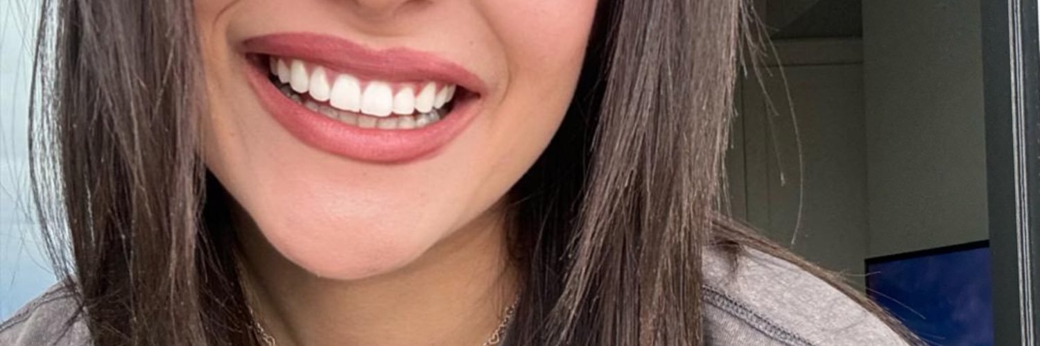 Daniela Flores's banner