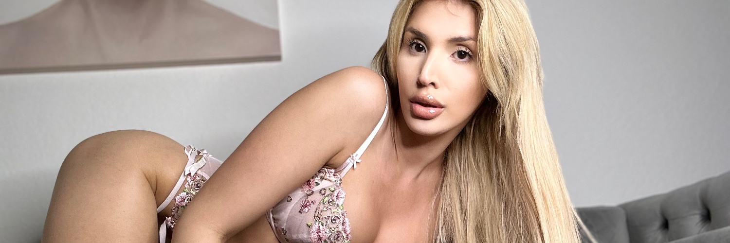 Alexis_elizza's banner