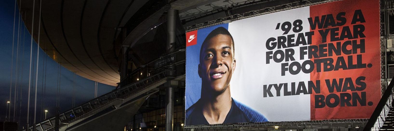 KMT's banner