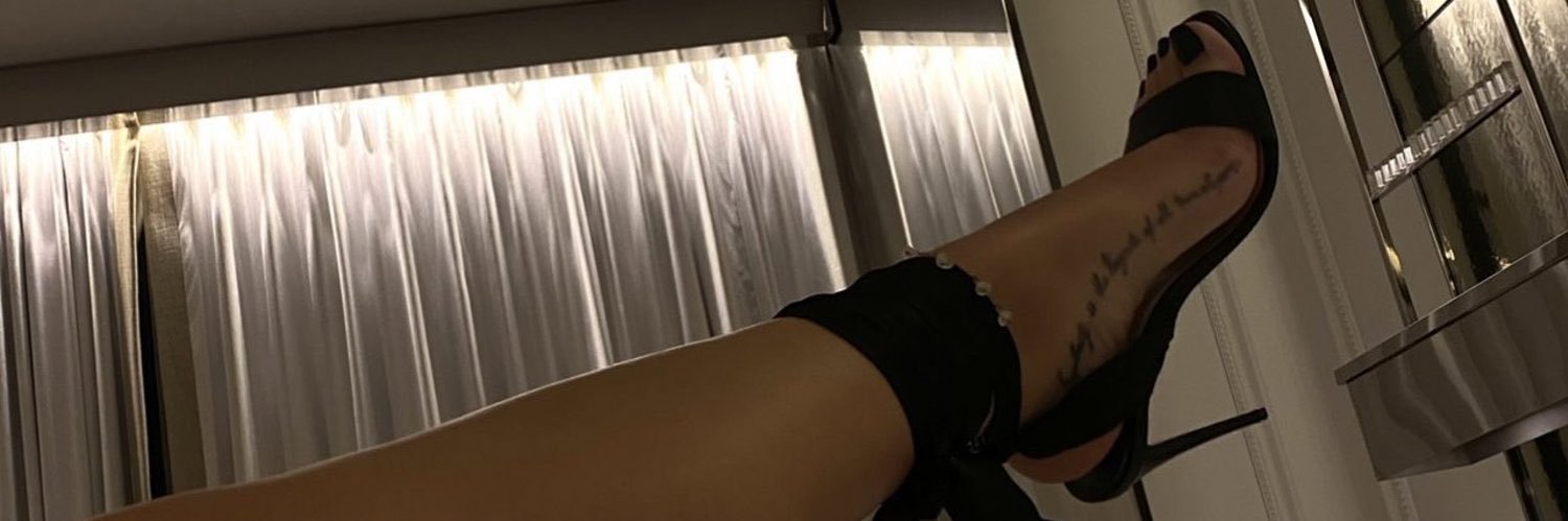 عمتگ منآل ⛓️'s banner
