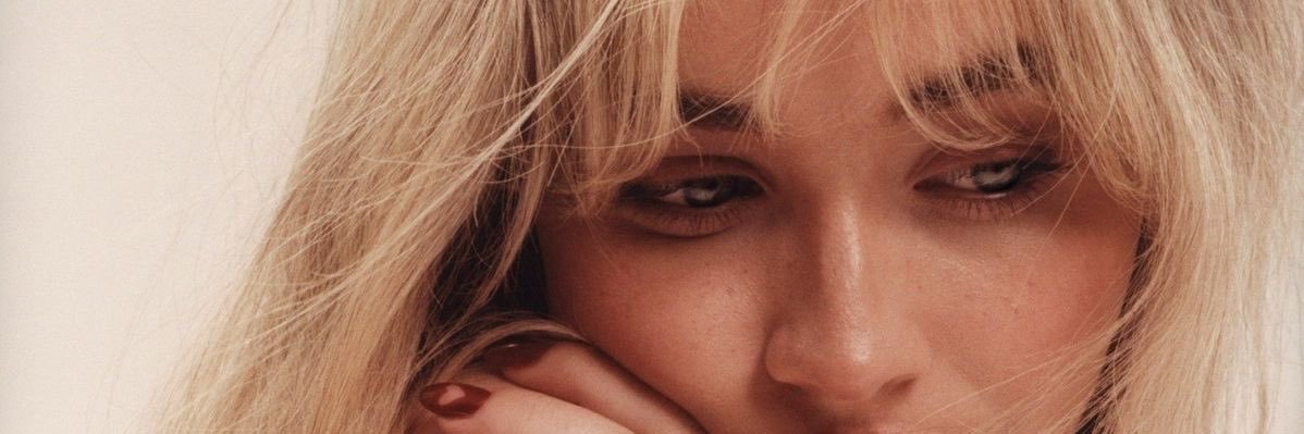 kat ⸆⸉ 💋 (taylors version)'s banner