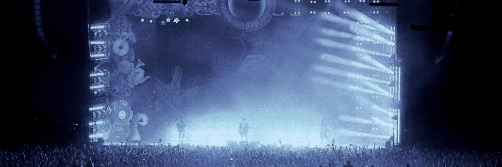from under the courtney ✩'s banner