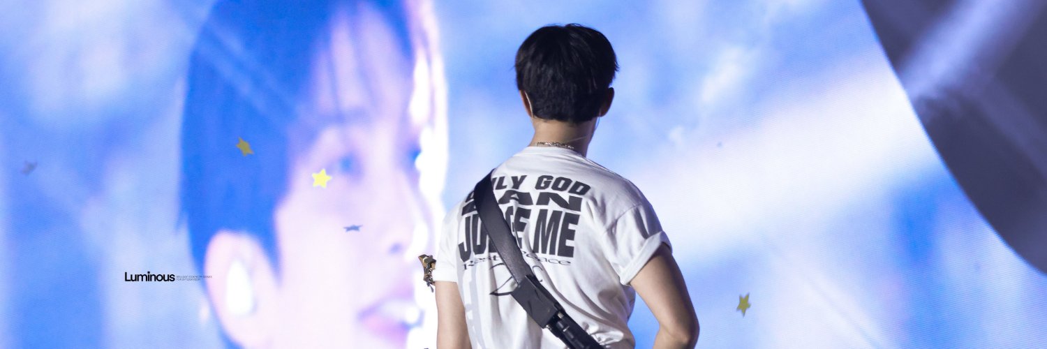 leen 🌻's banner