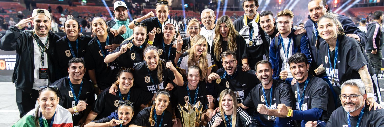 Cris Campos's banner