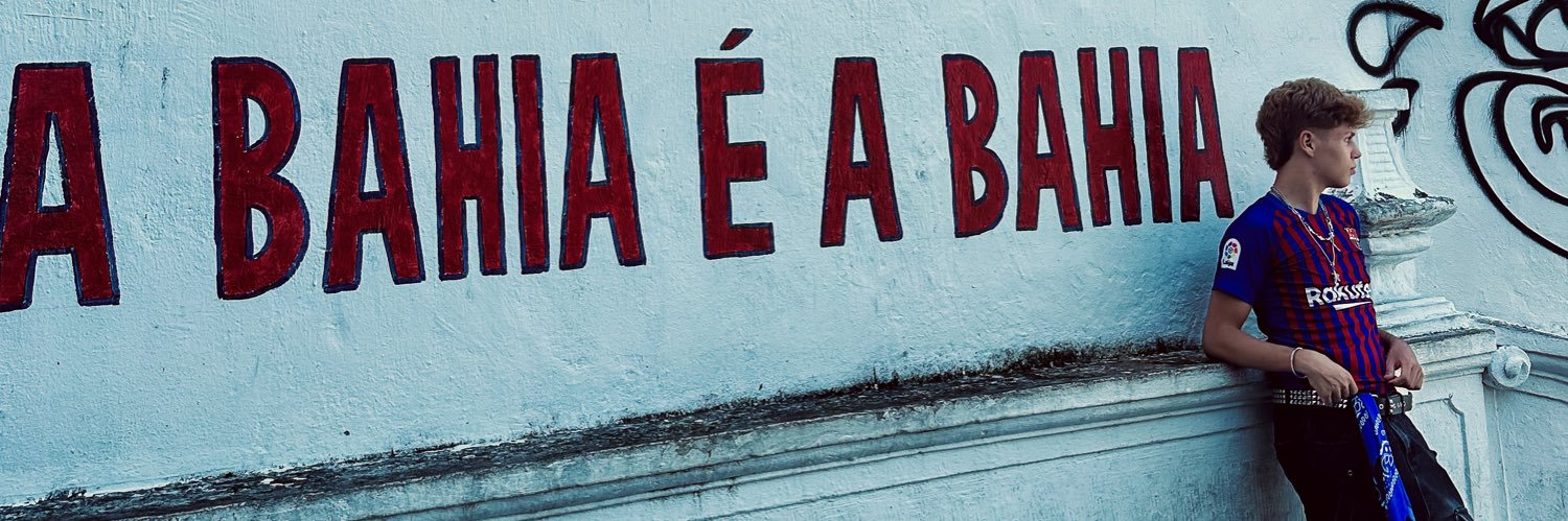 max's banner