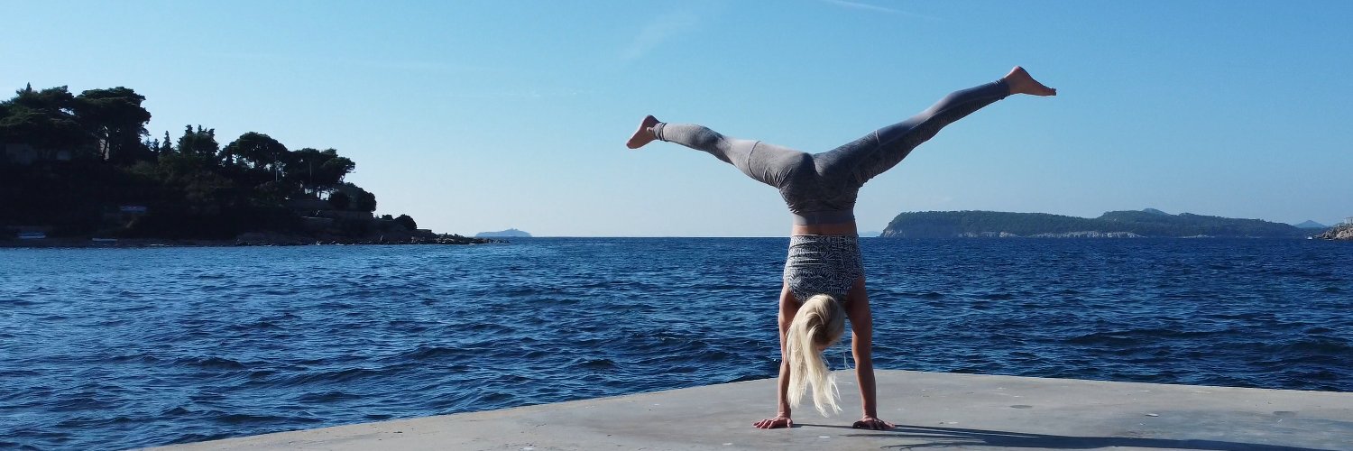 Miss Flexible Lilly's banner