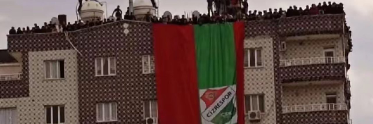 mahabad's banner