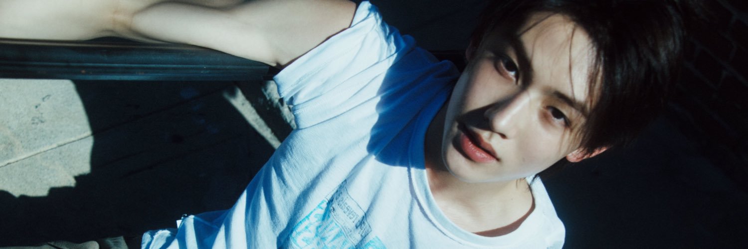 verse.（fan acc）'s banner