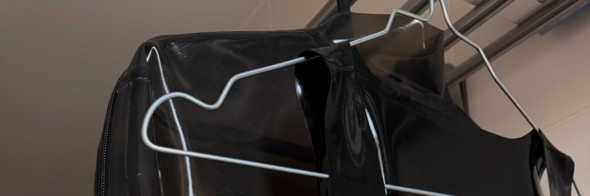 KinkSubber (10K)'s banner