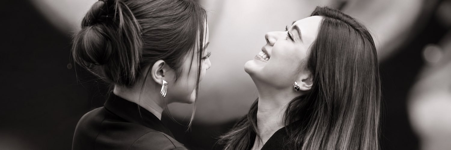.'s banner