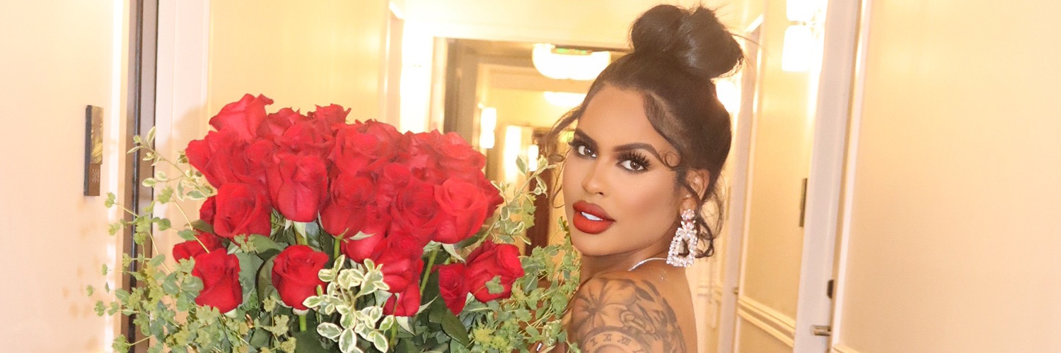 NicoleeNicolee_'s banner