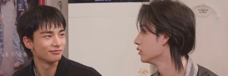 SKZ MEMES 🩷's banner