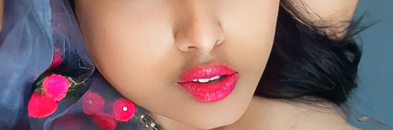 Your Selena's banner