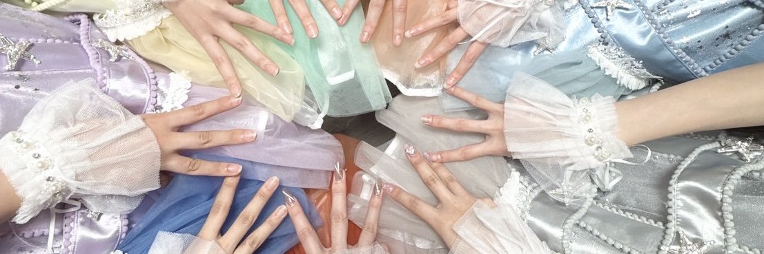 新井心菜(MORE STAR)'s banner