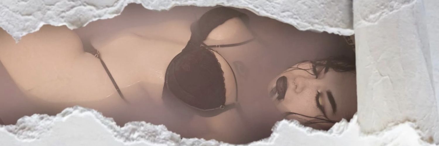 Missdemoniia's banner