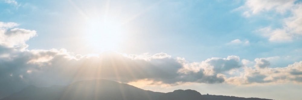 夜明けは近い's banner