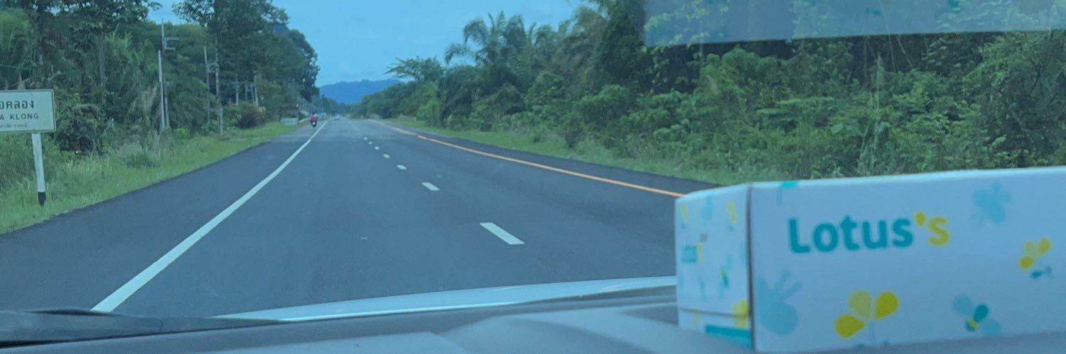 W wut xxx's banner