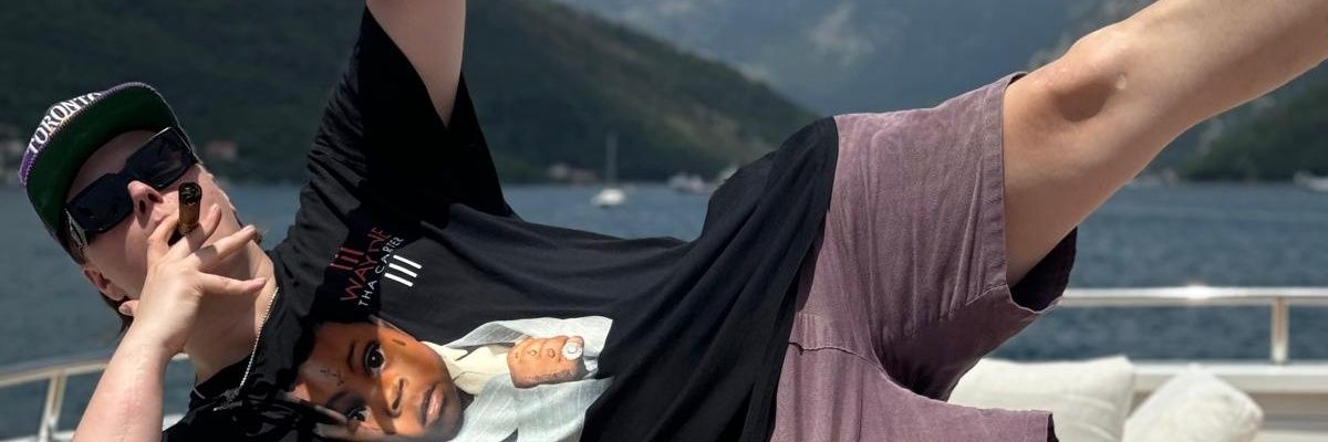 Stickyhand's banner