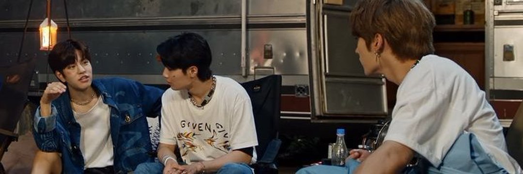 이라's banner