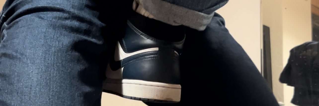 ballbusting_sub 🍒's banner