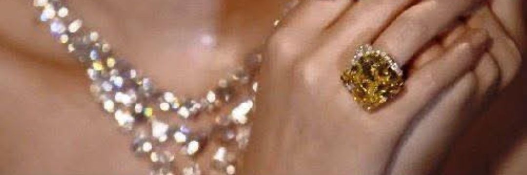 ᡣ𐭩arissa 👑's banner