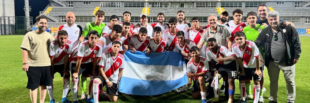 Juveniles River's banner