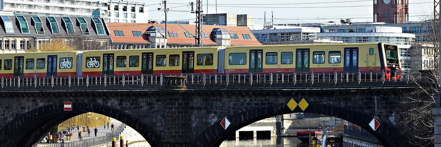 S-Bahn Berlin's banner