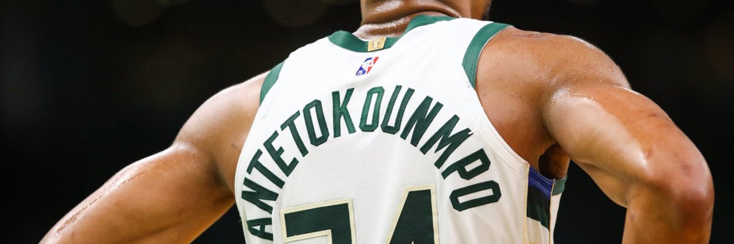 𝘚𝘸𝘰𝘰𝘴𝘩's banner