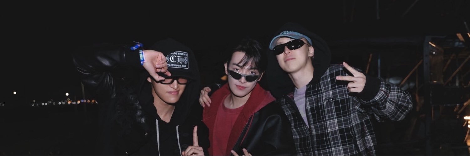 juli 8_8 ☀️'s banner