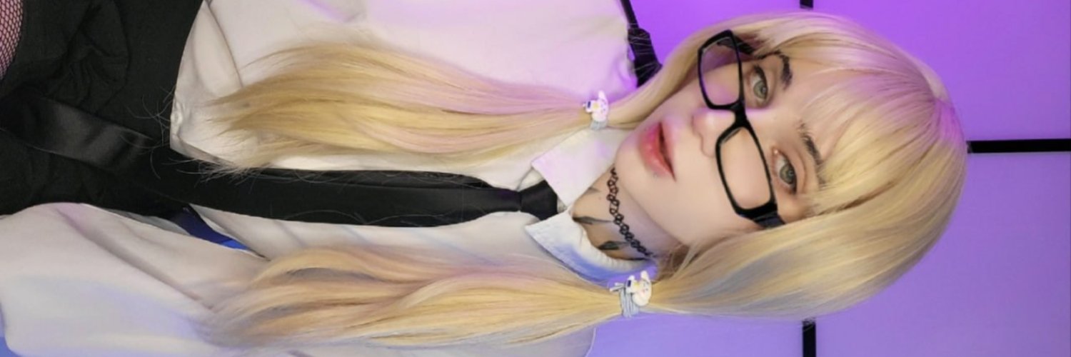 Sofya MOEW 💋's banner