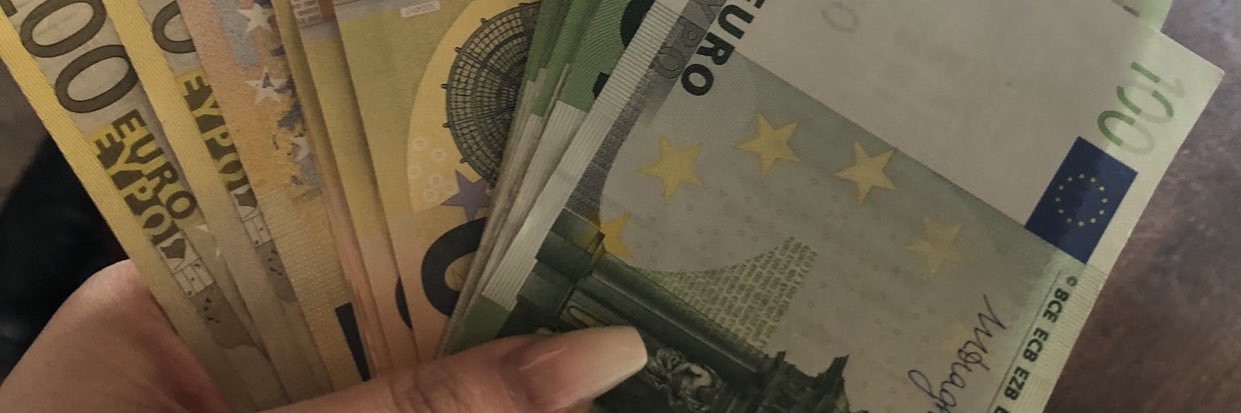 Mistress Michelle 💸👑 1K 🎉's banner