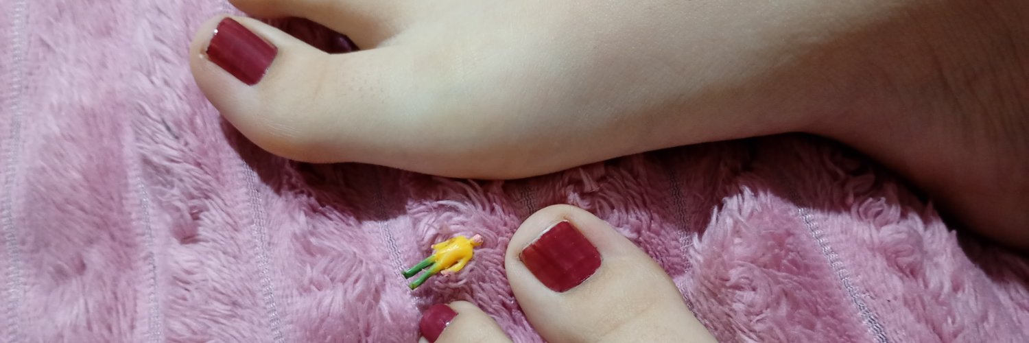 emii ₊˚⊹♡'s banner