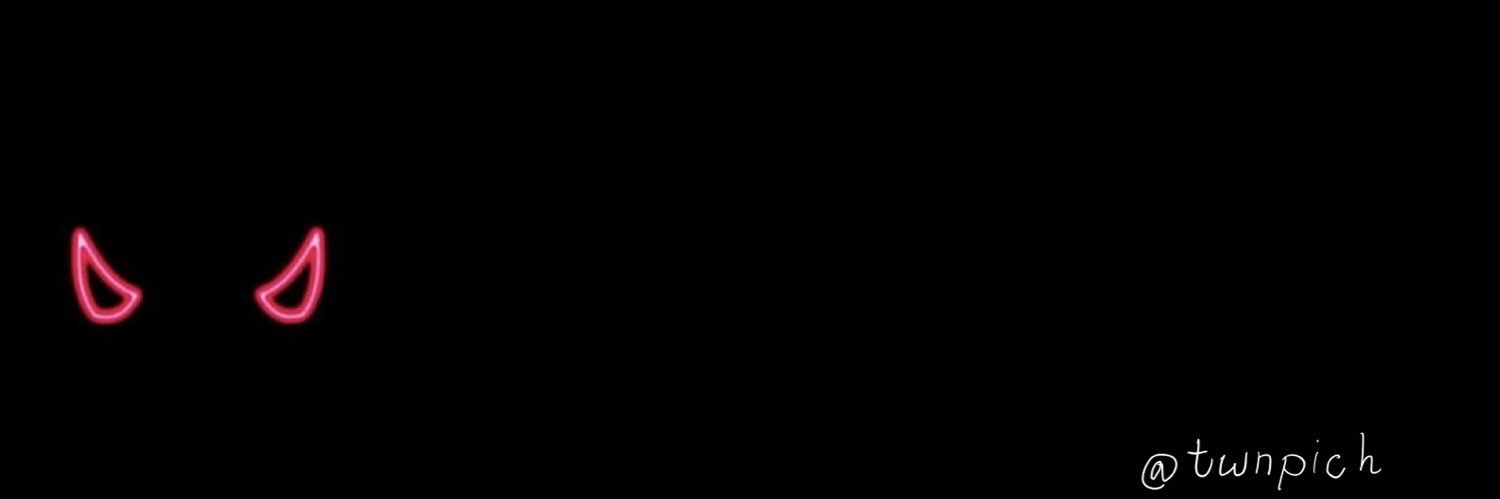2Tee's banner