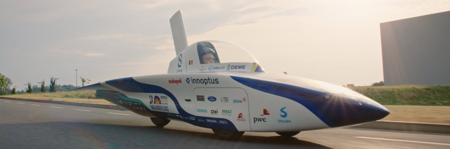 Innoptus Solar Team's banner