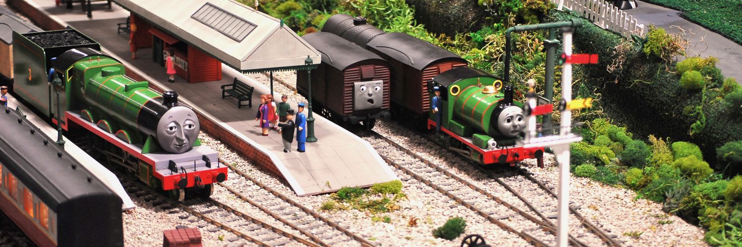 Parker's Thomas Replicas's banner