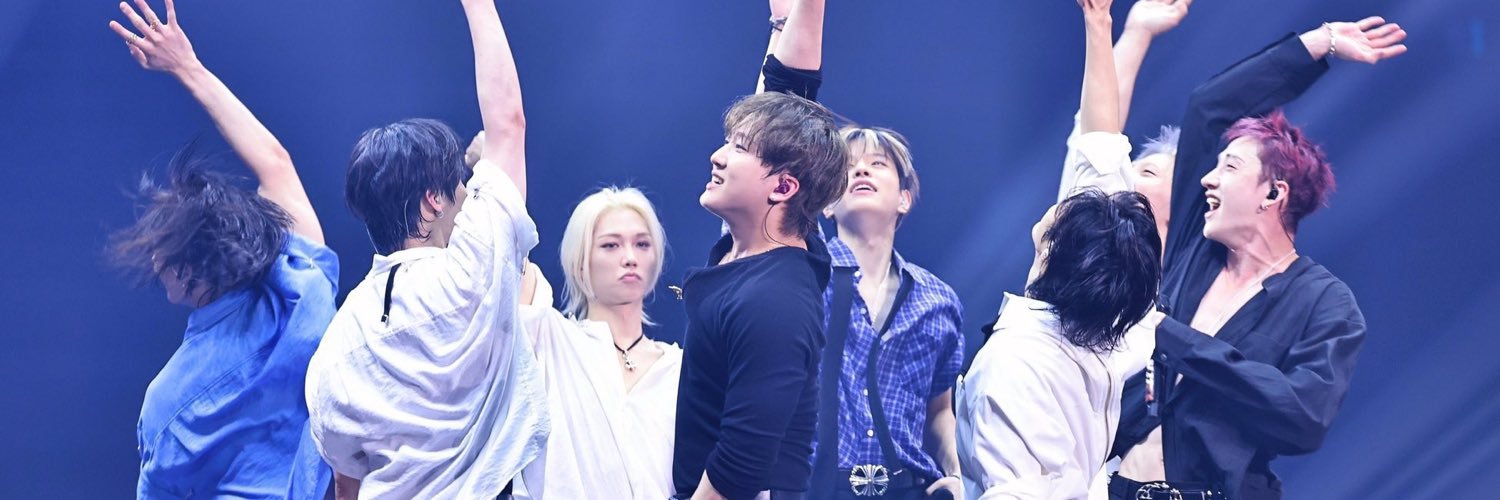 SKZ BUBBLE UPDATES's banner