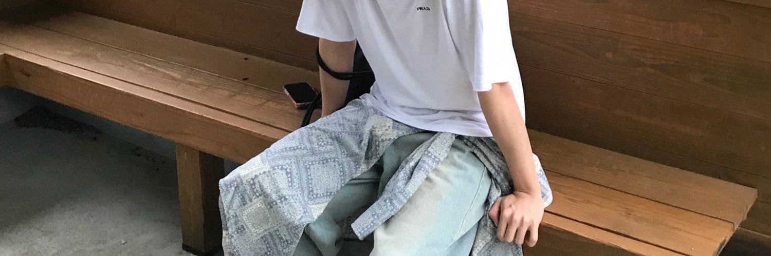 찬 acoustic's banner