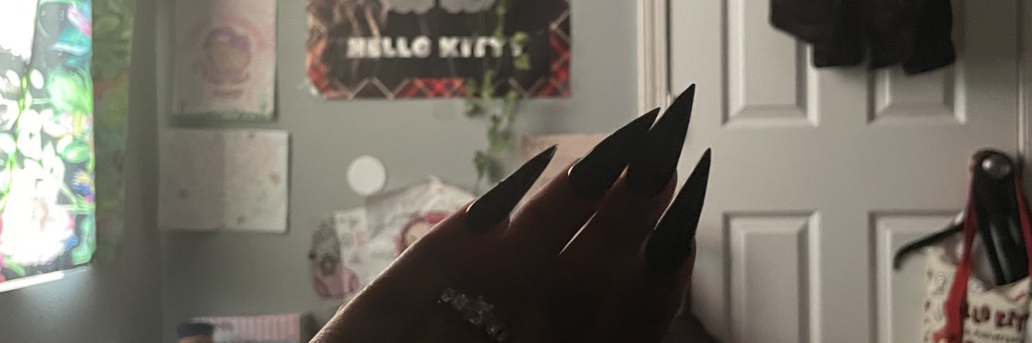 5's banner