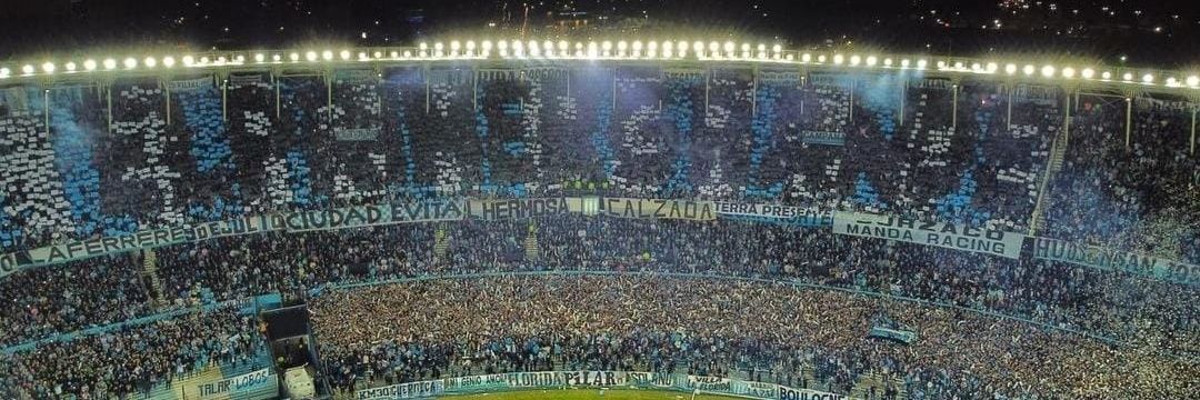 Racing y Coso's banner