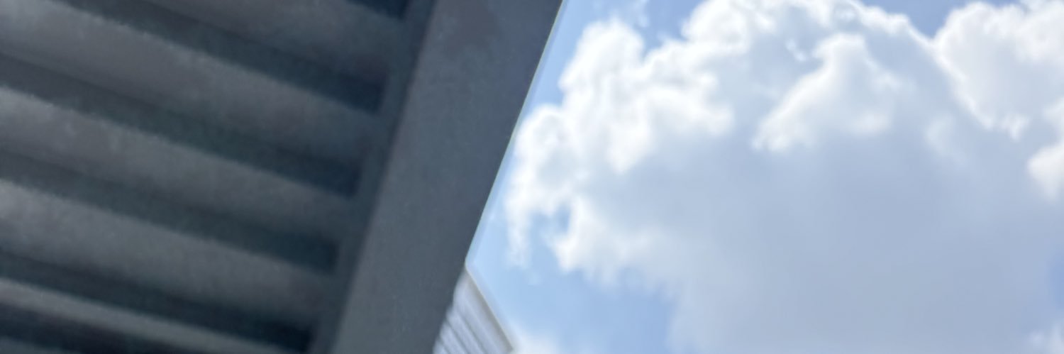 Rll (ปิด❤️‍🩹)'s banner