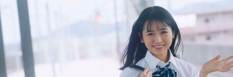 日向坂46上村ひなの1st写真集『そのままで』【公式】9月12日発売's banner