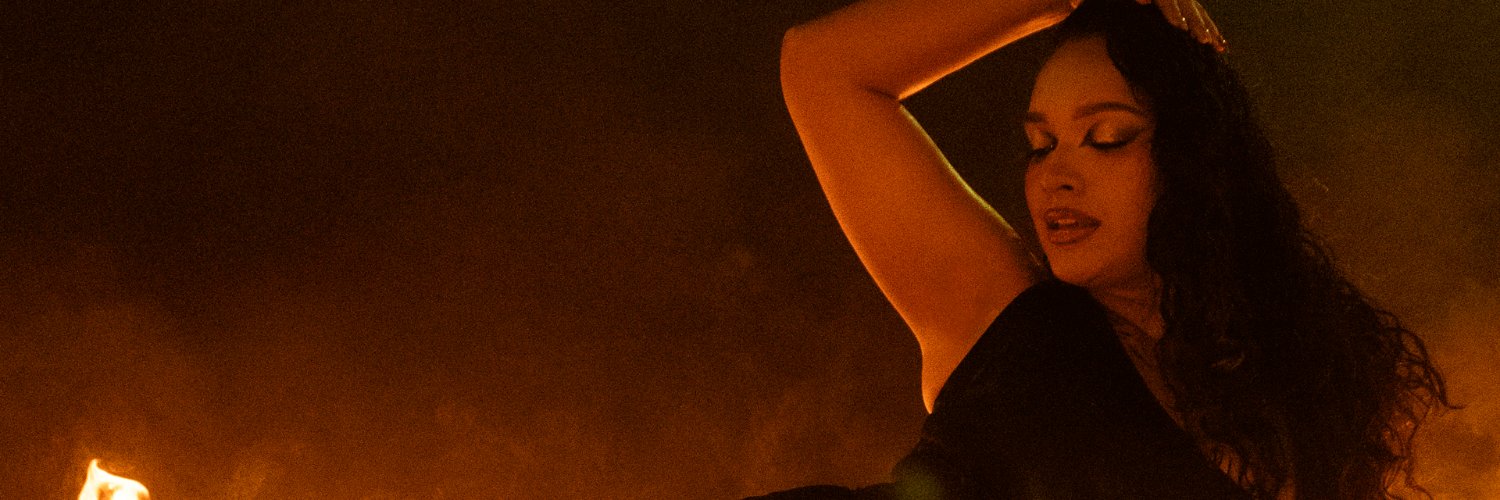 Emily foxyy's banner
