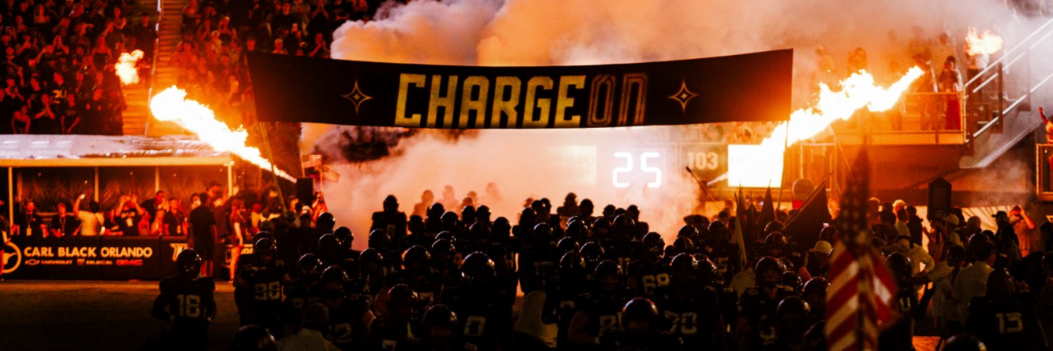 UCF Fan Experience 🌴's banner