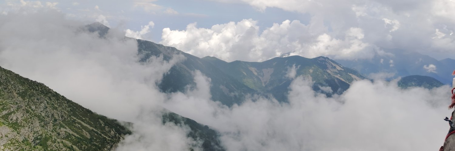 梦袭's banner