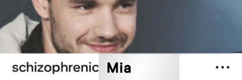 Pia Mia 🦈's banner