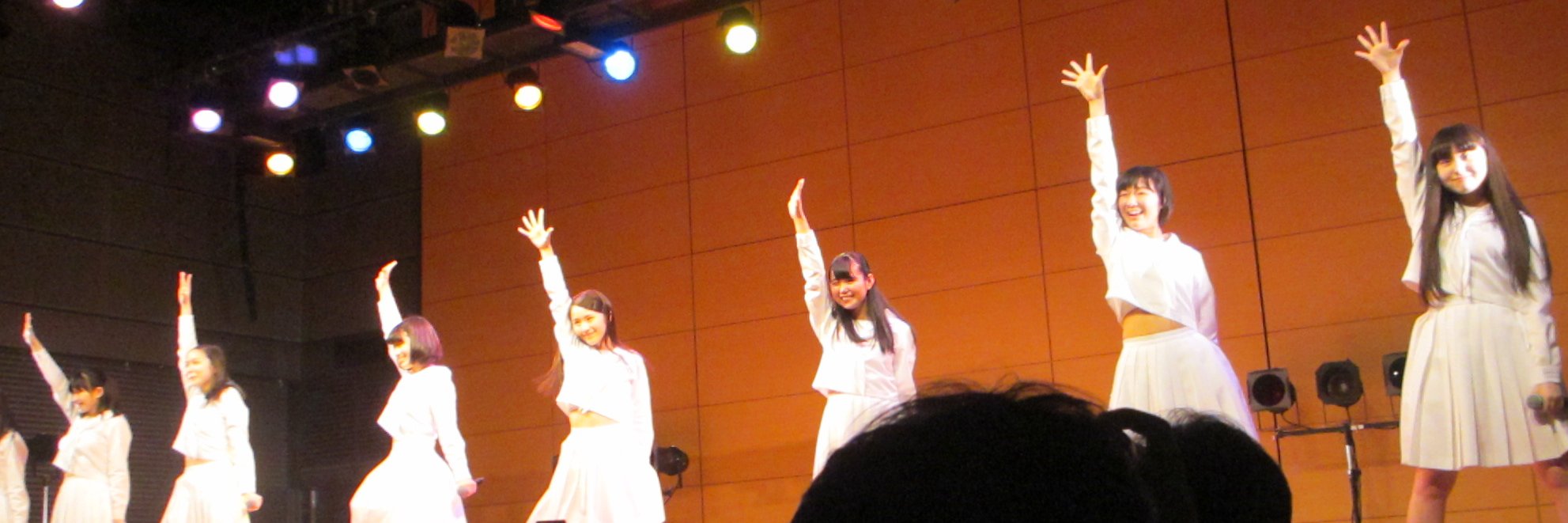 穴ぐら虫's banner