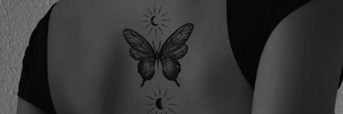 lara🖤's banner
